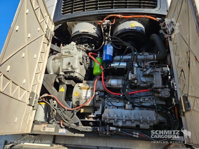 Chladený náves Schmitz Cargobull Reefer Multitemp Taillift