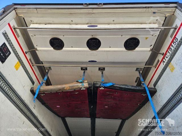Chladený náves Schmitz Cargobull Reefer Multitemp Taillift