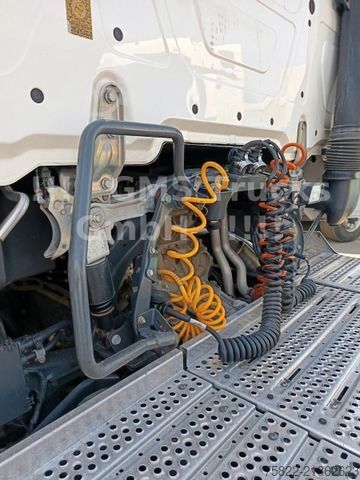 Đầu kéo tiêu chuẩn MERCEDES-BENZ Actros 1851 / ALCOA / Park Cool / Voll Spoiler