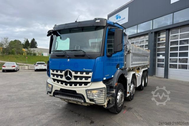 Tipper truck MERCEDES-BENZ Arocs 3246 8x4 Moser 3S