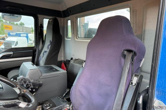 Roll-off tipper truck MAN TGS 35.480 8x4 Hiab 26T