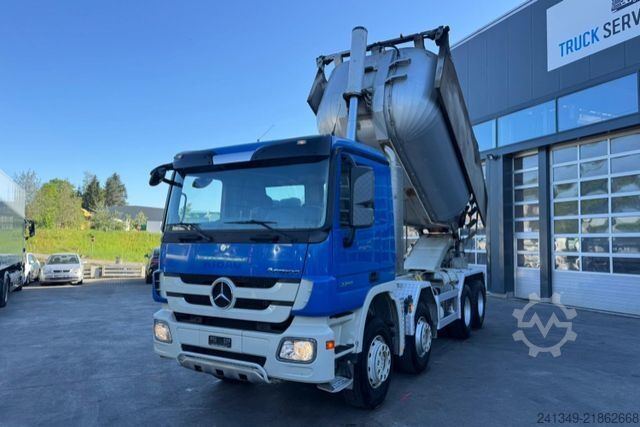 Special purpose truck MERCEDES-BENZ Actros 3244 8x4 Moser Thermosilo 17m3