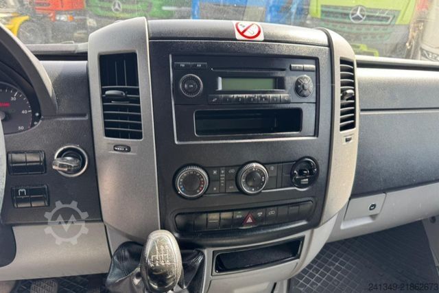 Curtain sider van MERCEDES-BENZ Sprinter 313 CDI Hebebühne