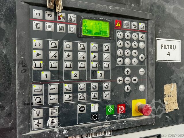 Hako-Bau Kompressoren und Baugeräte GmbH Hako-Bau Kompressoren und Baugeräte GmbH Hako-Bau Kompressoren und Baugeräte GmbH