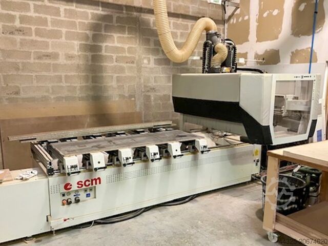 コンソールテーブル付きマシニングセンター SCM TECH Z2