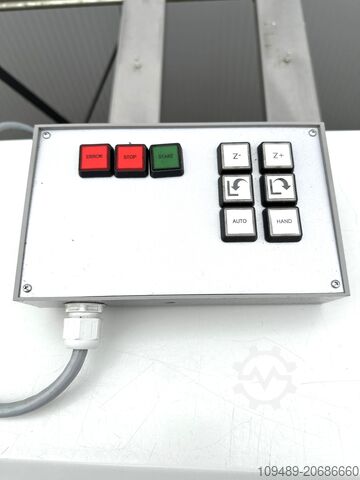 Stangfremfører / HATEC AM 90 HATEC AM 90