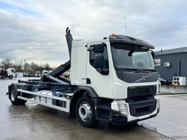 System med krogarm Volvo FE 250 18t HAAKSYSTEEM EURO6