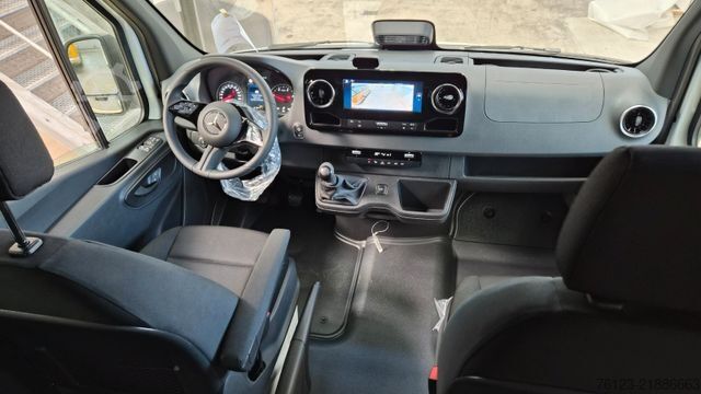 Minibus MERCEDES-BENZ 311 Sprinter 9 Sitzer auf Wunsch VIP Sitze