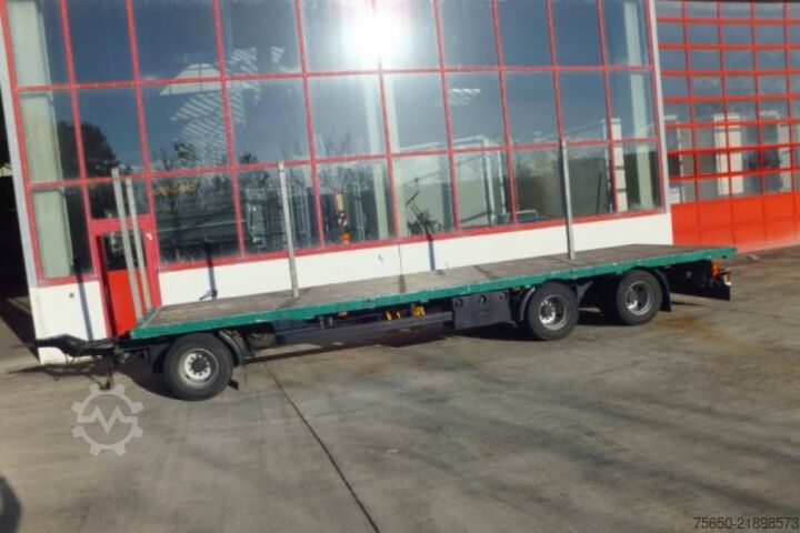 オープントレーラー  3 Achs  3 Achs Jumbo- Pritschenanhänger mit Steckrungen