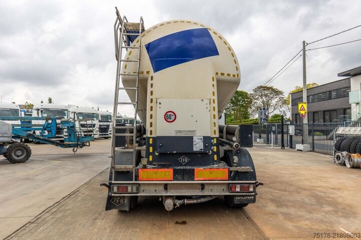 Silo FELDBINDER EUT 40.3- 40.000 L CEMENT/CIMENT/ZEMENT