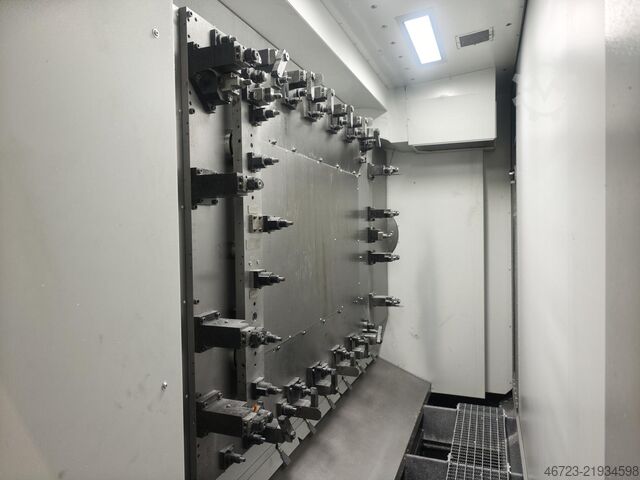 Horizontal machining center SW BA space3