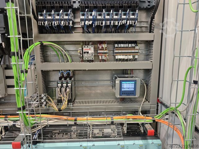 Horizontal machining center SW BA space3