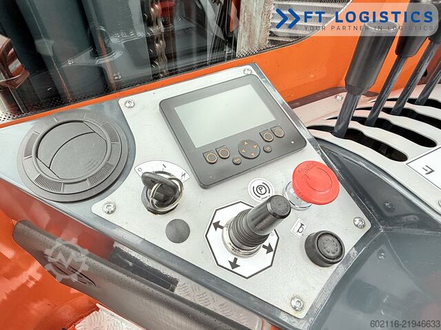 τετραπλής κατεύθυνσης περονοφόρο όχημα Combilift C4000 DIESEL TRIPLEX 6800 AIR CONDITION