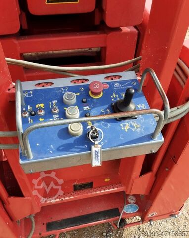 Nożycowe platformy robocze PB Lifttechnik S 195-12 ES Elektro 19,60m