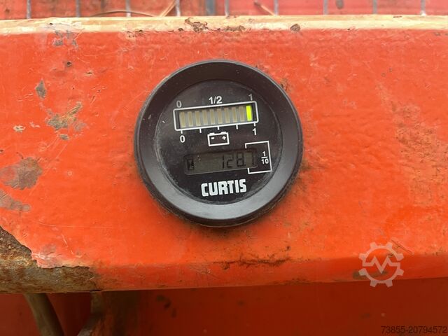 طاولة رفع مقصية Holland-Lift N165-12EL Combistar (16.5 m)