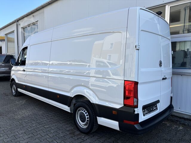 Vysoká a predĺžená skriňová dodávka VW Crafter 35*L3H2*Klima*Kamera*Tem*1.Hand*
