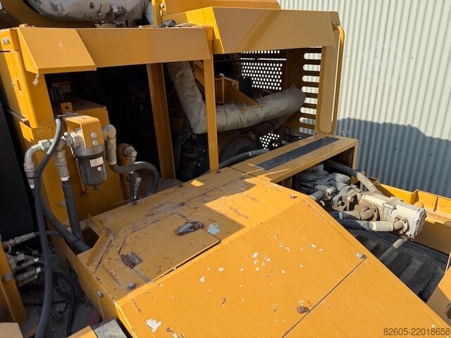 Camión volquete Morooka MST 2200 V D