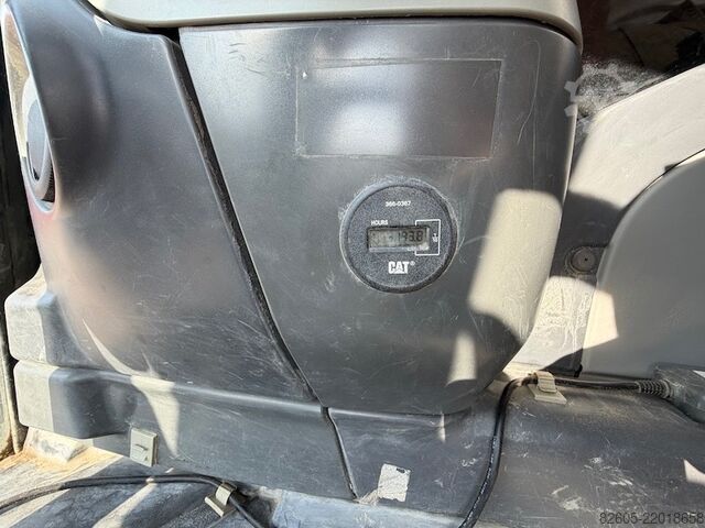 Camion basculant Morooka MST 2200 V D