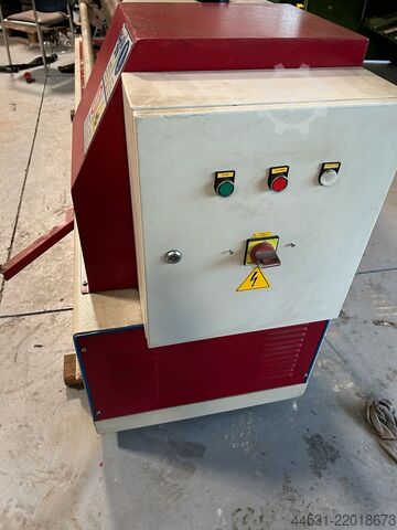 Üç silindirli silindirik bükme makinesi AK - Bend ASM 140 – 20/4