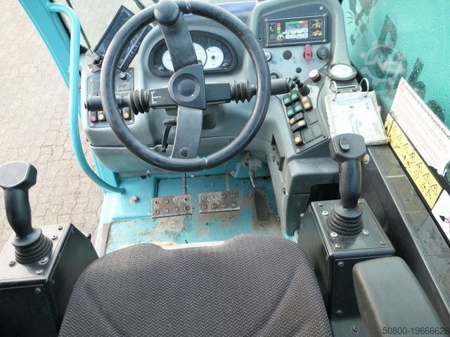 Máy xúc lật bánh lốp BOBCAT TR50210, 20.5m, Seilwinde, Traglast 5.000kg