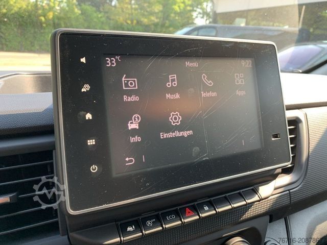 شاحنة بانل RENAULT Trafic KOMFORT L2H1 3,1t BLUE dCi 150 RFK+KLIMA