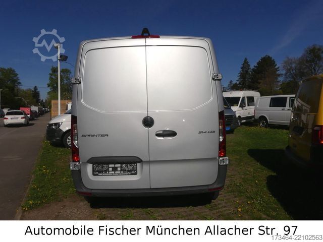 Fourgon tôlé MERCEDES-BENZ Sprinter 314  Kasten*LED*Bott*SHZ
