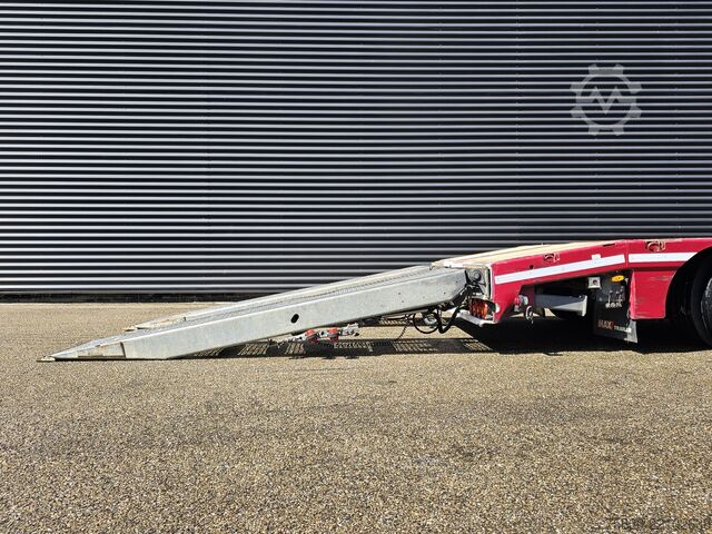 Cargador bajo Max Trailer N/A F-S44 / 3 x STEERING AXLE - LIFT AXLE / HYD...
