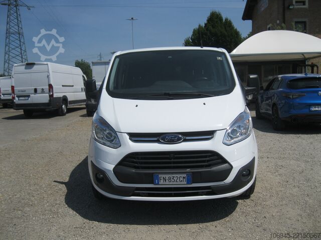 Minibús Ford Transit Custom