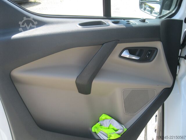 Minibús Ford Transit Custom