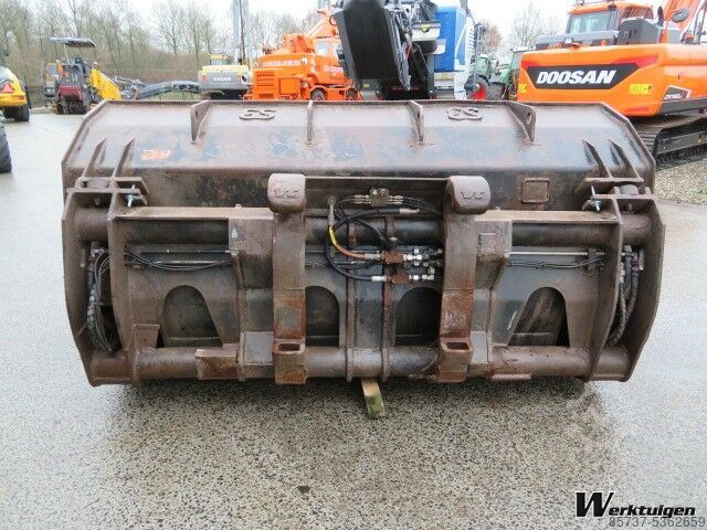 Eurosteel Hochkippschaufel 2520 mm Verachtert aansluiti Eurosteel Hoogkiepbak 2520 mm