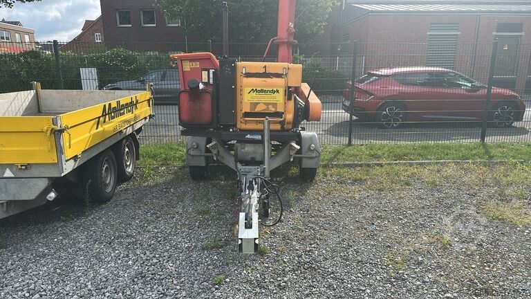 बहुत तकलीफ Dücker HM 200 Wood Chipper