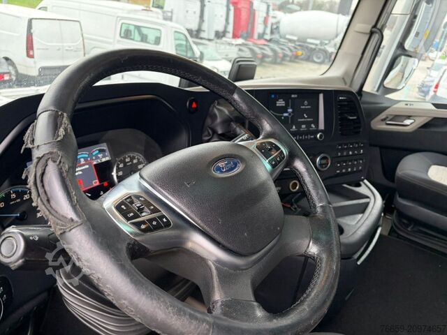 Camion à usage spécial FORD F-Max