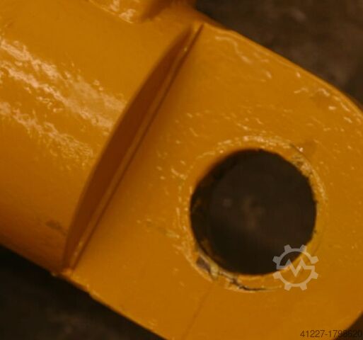 Silinder hidraulik HUSS Hub 1070 mm