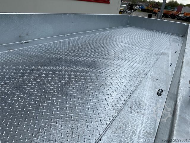 Remorcă cu platformă joasă Möslein TT 11-E6x2 hydr. Rampen  Tieflader für Fräsen breiten hydraulischen Rampen, Neu