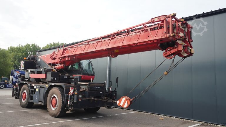 クレーン車 TADANO-FAUN GR-300EX WITH JIB 4X4X4 ROUGH TERRAIN CRANE