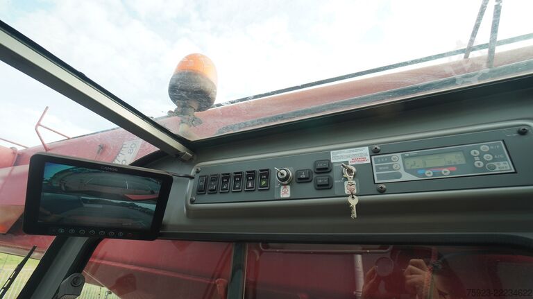 クレーン車 TADANO-FAUN GR-300EX WITH JIB 4X4X4 ROUGH TERRAIN CRANE