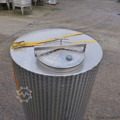 Tangki 1000 liter yang terbuat dari V2A  8988