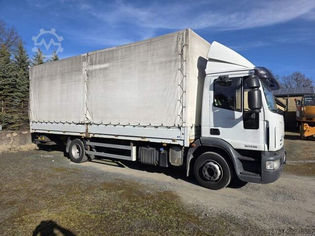 Planbil med presenning IVECO 120E25 Pritsche&Plane,Ladebordwand 1,5 To