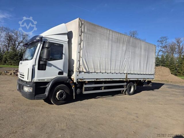 Planbil med presenning IVECO 120E25 Pritsche&Plane,Ladebordwand 1,5 To