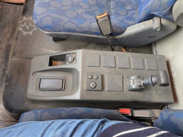 Planbil med presenning IVECO 120E25 Pritsche&Plane,Ladebordwand 1,5 To