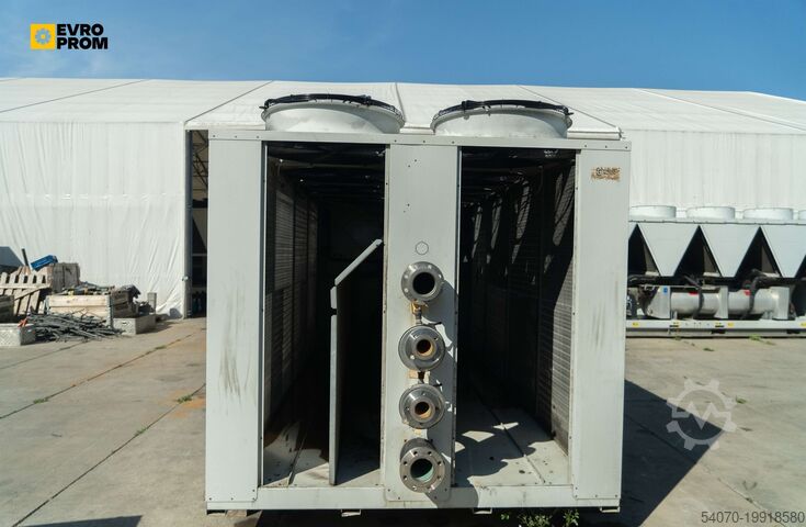 Охолоджувач. Used Aircooled chiller CF Chillers CFA P 60.4LT 325 KW. 2012 yom