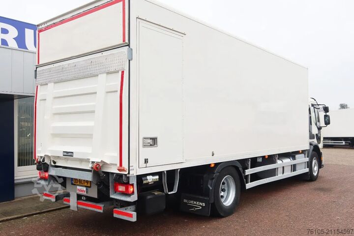スーツケース Volvo FE Bak+Klep Dhollandia 2.000 kg 4x2. New tacho...