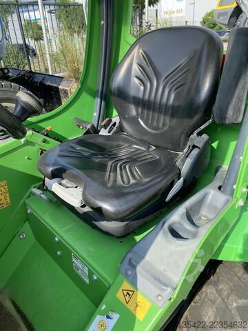 Kompaktlader Avant Tecno 755
