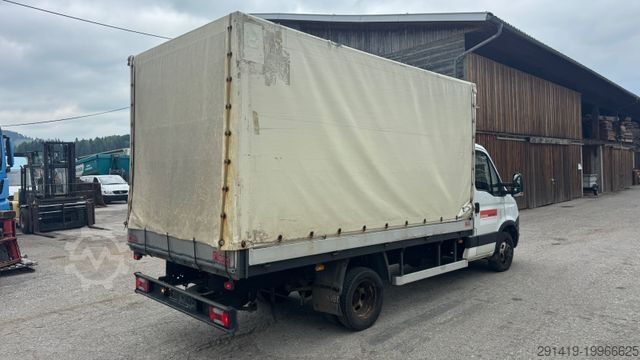Plachtová dodávka IVECO Daily 50C17 L Pritsche Plane Bj 2012