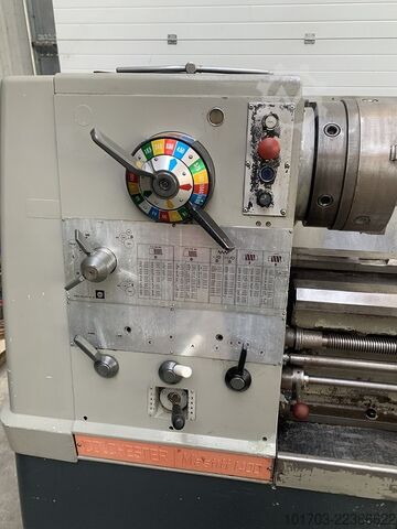 Paralleler Turm Colchester Mastiff 1400