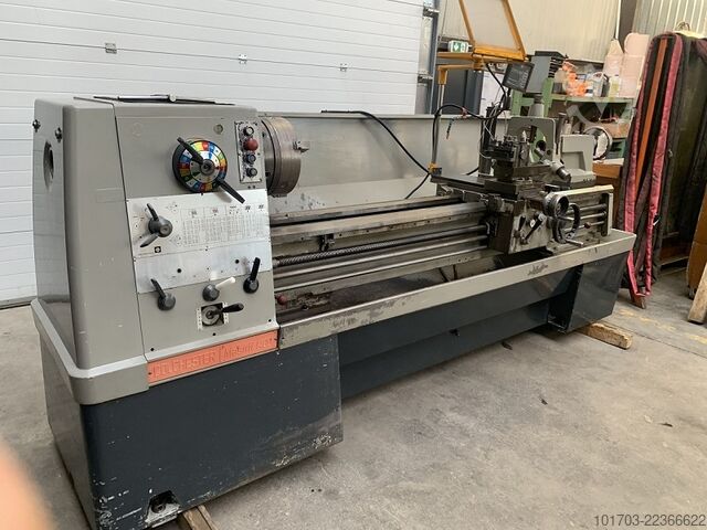 Paralleler Turm Colchester Mastiff 1400
