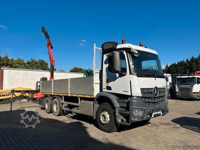 Gru montata su autocarro MERCEDES-BENZ 2636 Pritsche + Fassi F135 Kran 6x4 Blatt-Blatt
