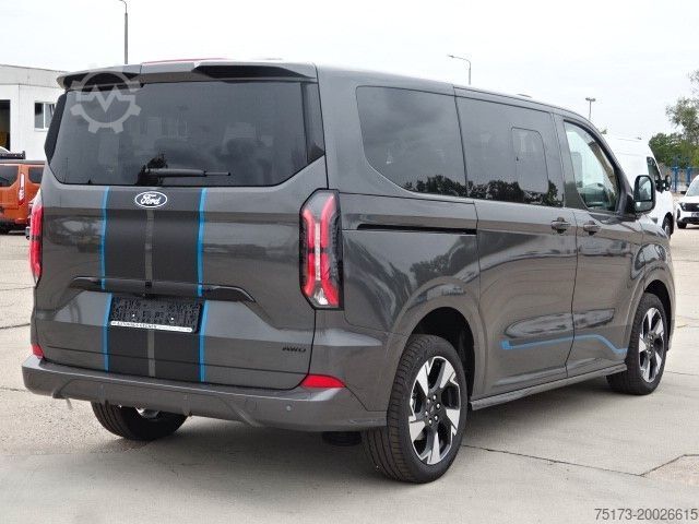 Mikroautobuss FORD Tourneo Custom 320L1 Sport 4x4 AHK Exklusiv ACC
