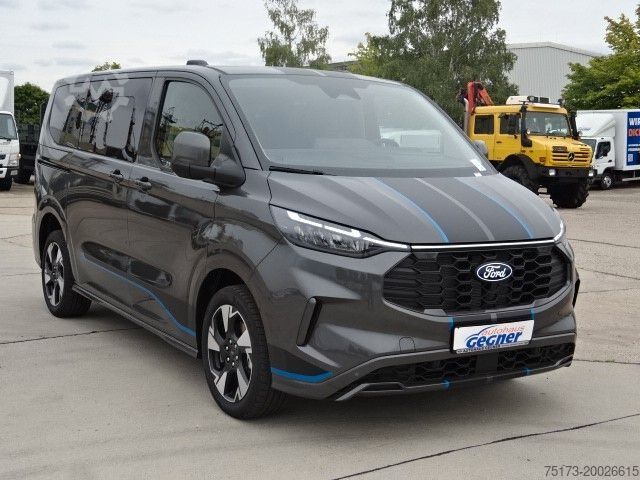 Mikroautobuss FORD Tourneo Custom 320L1 Sport 4x4 AHK Exklusiv ACC