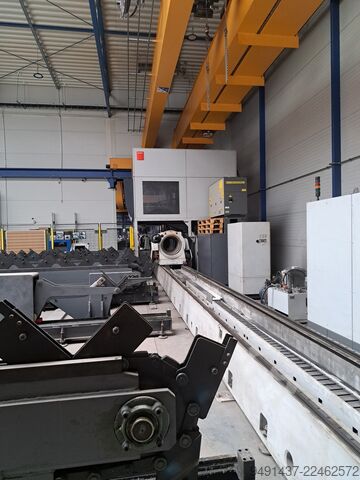 Laser 3D pour tubes (tubes et profilés) Bystronic FL400